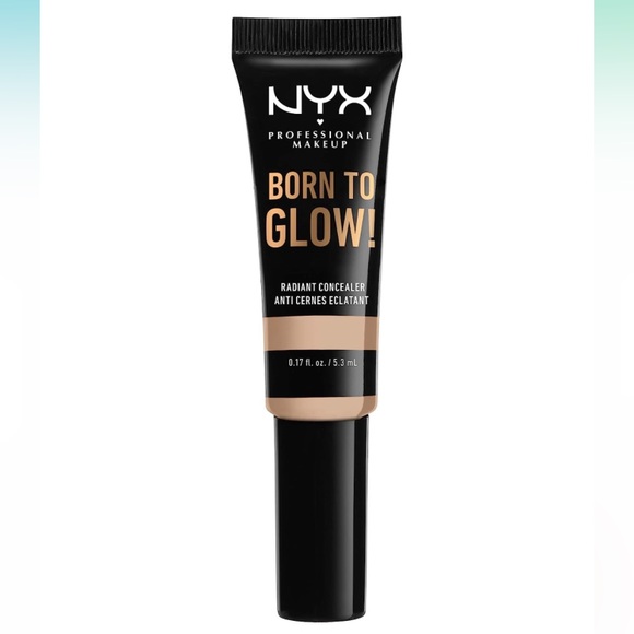 πNYX- Born to Glow Radiant Concealer with Puff: Alabaster Shade - Picture 2 of 5